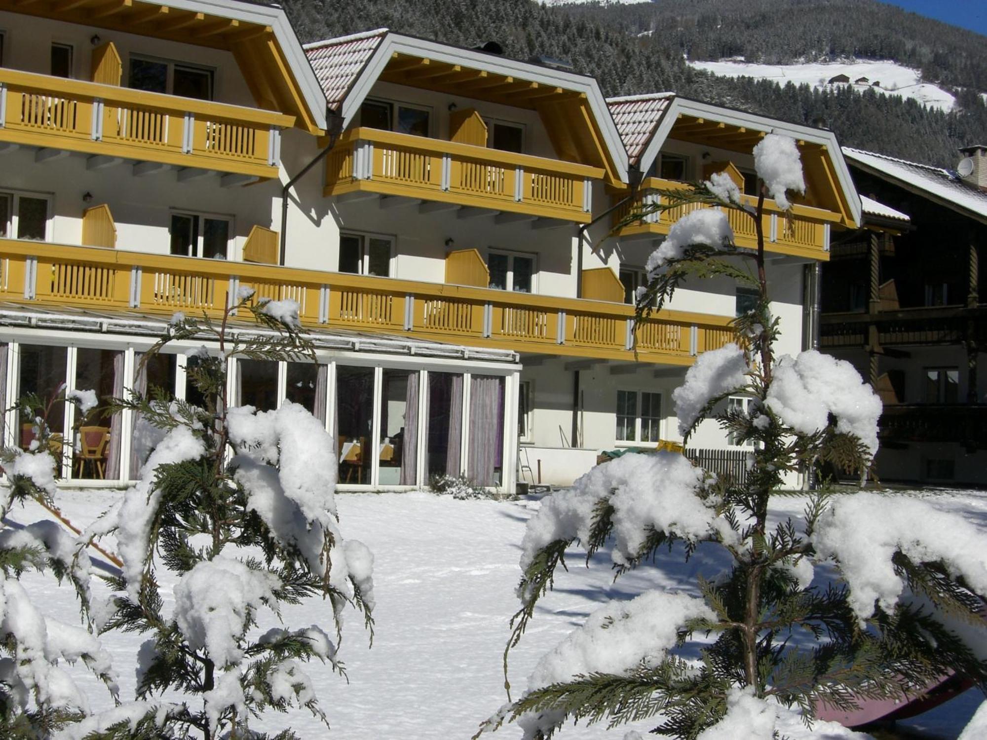 Hotel Olympia Sarentino المظهر الخارجي الصورة
